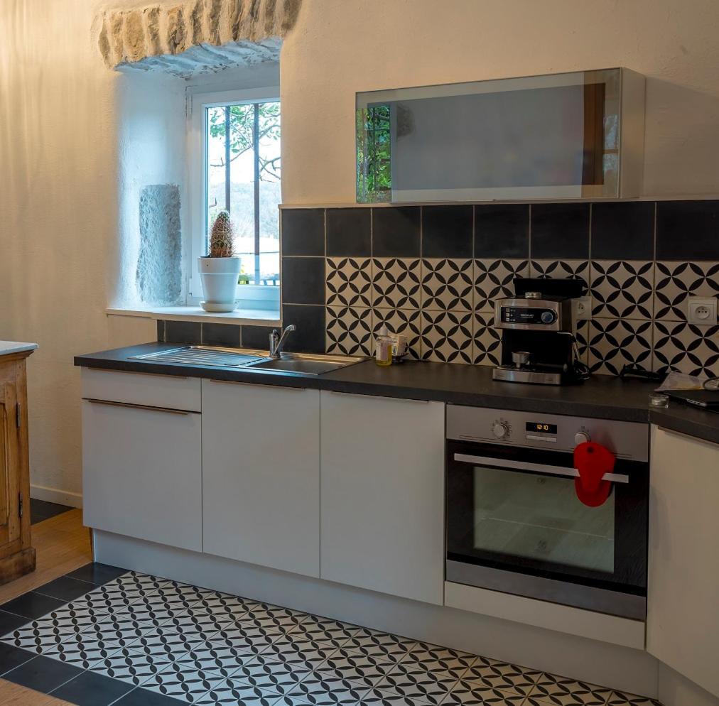 Gite Mas Sophia Labeaume Habitación foto